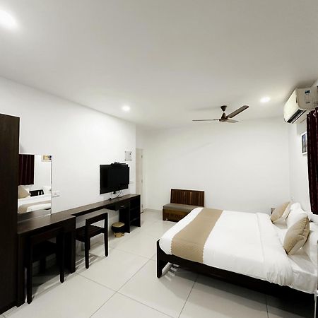 White House Inn Kochi Esterno foto